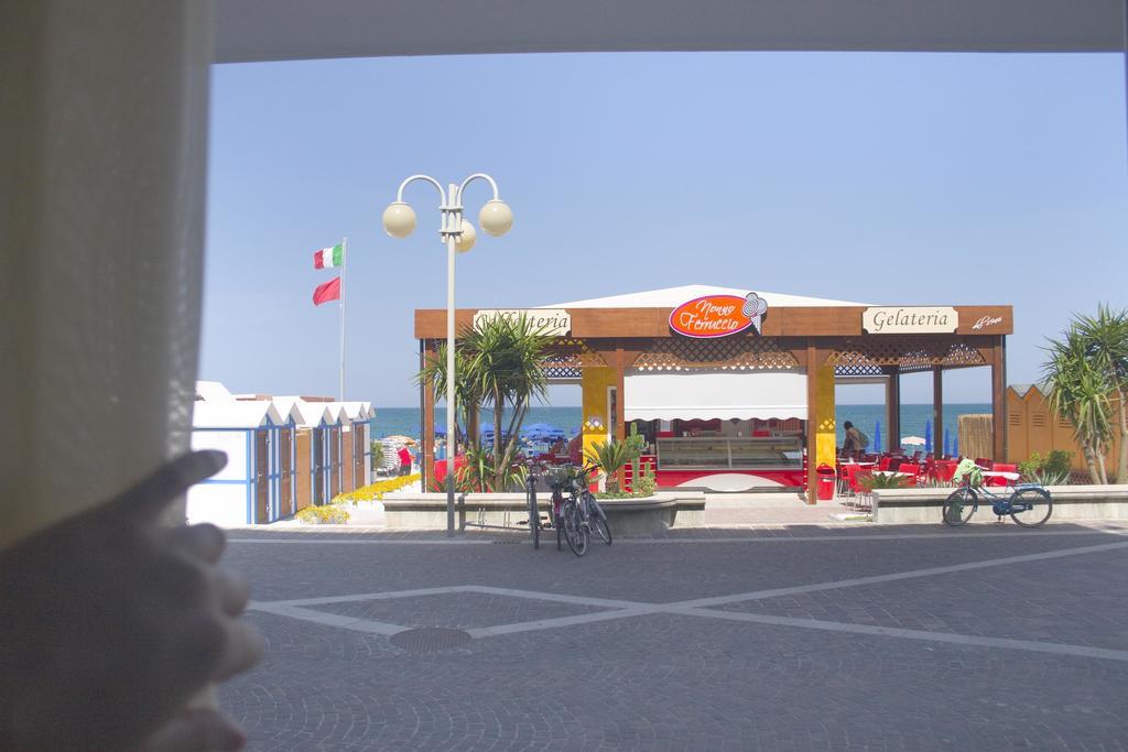 Bianchi Hotel & Residence Porto Recanati Rum bild