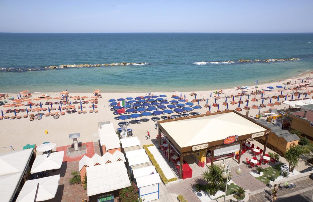 Bianchi Hotel & Residence Porto Recanati Rum bild
